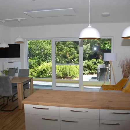 Sonnenschein 度假居 *